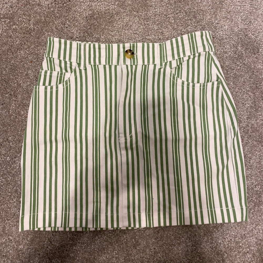 Stripped Skirt, so cute!